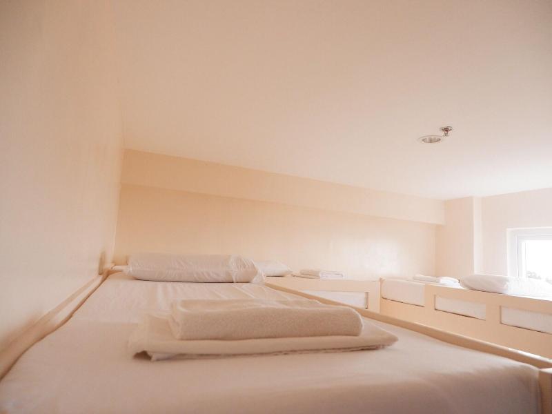 Fb Budgetel Suites image