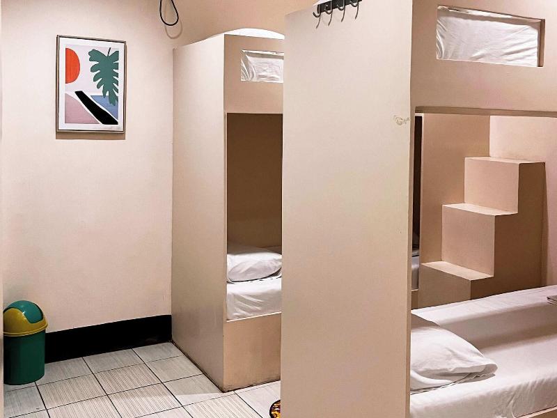 Fb Budgetel Suites image
