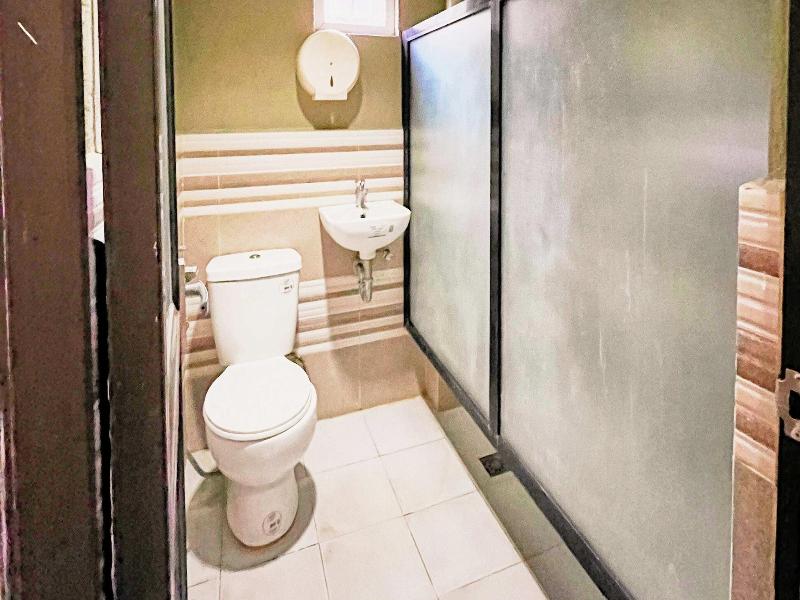 Fb Budgetel Suites image