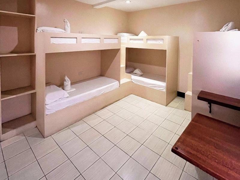 Fb Budgetel Suites image