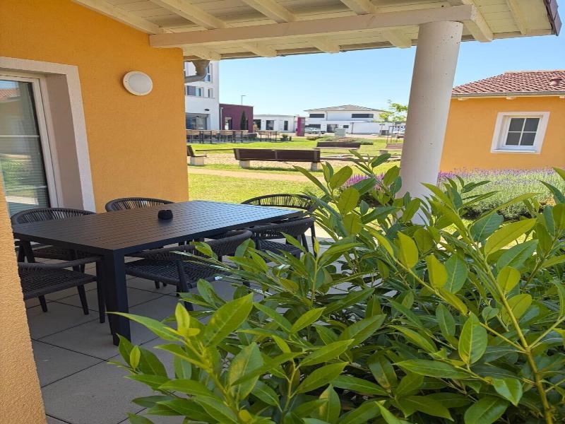Voya Hotel image