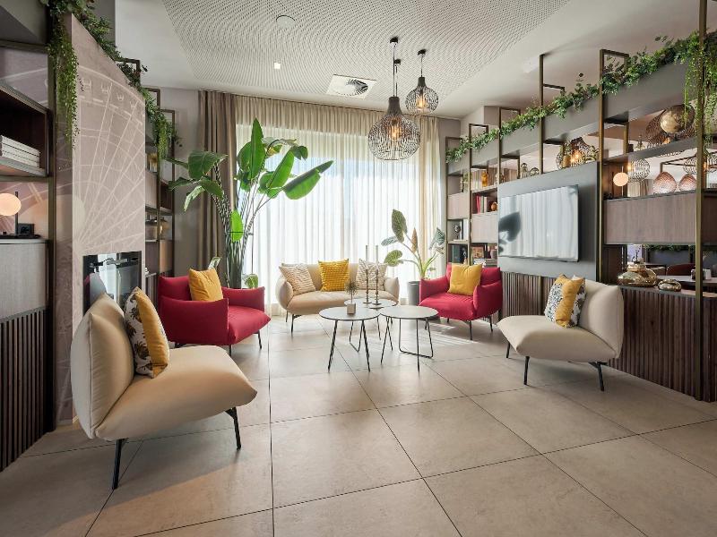Voya Hotel image