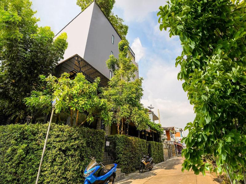 Kitzio House Hotel image