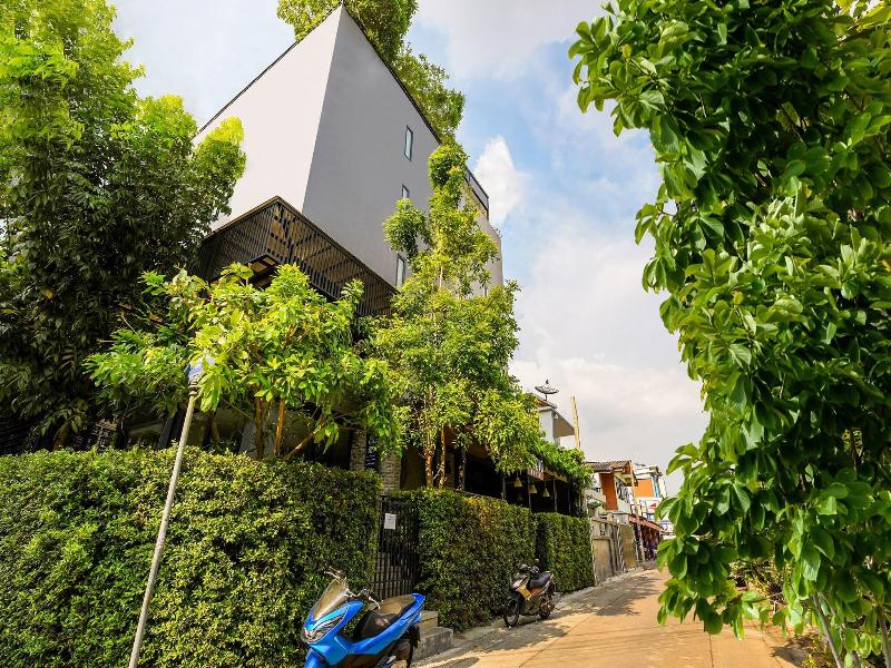 Kitzio House Hotel image
