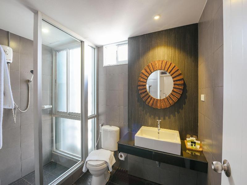 Kitzio House Hotel image