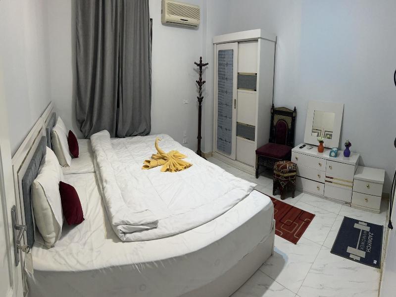 Falcon Pyramids Inn image