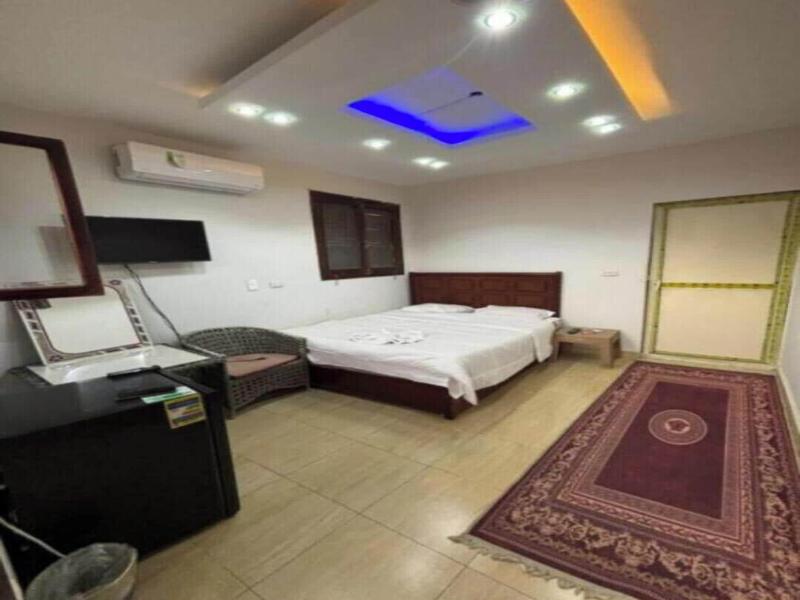 Falcon Pyramids Inn image