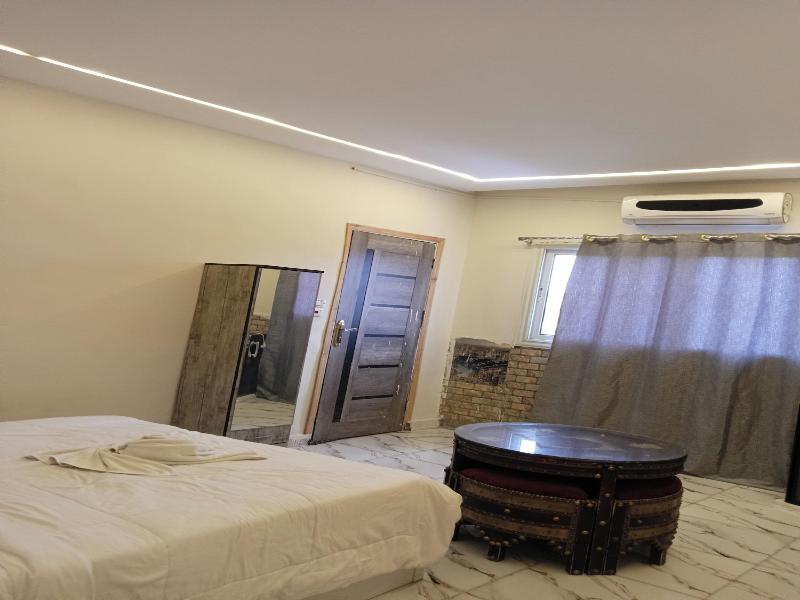 Falcon Pyramids Inn image