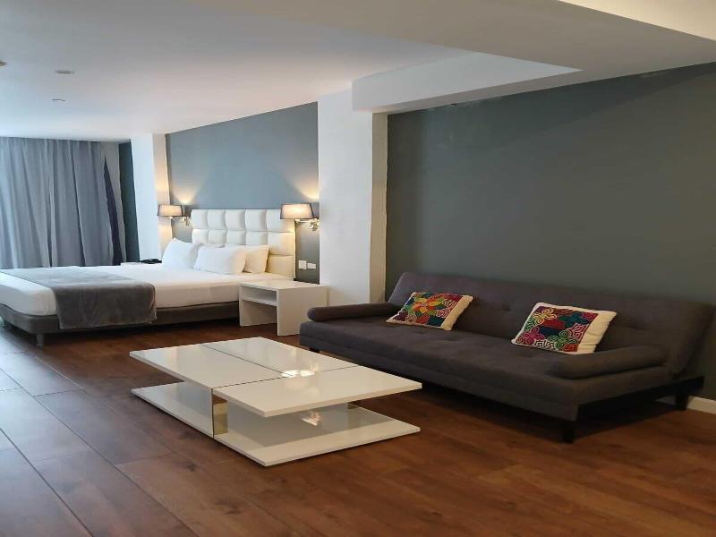 Hotel Mio Panama image