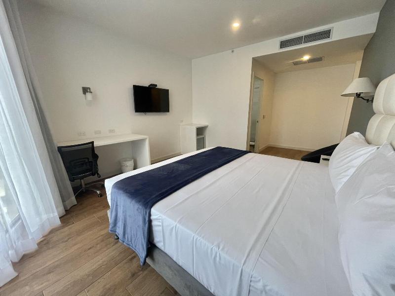 Hotel Mio Panama image