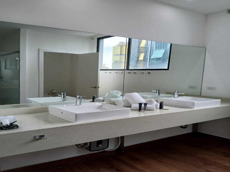 Hotel Mio Panama image