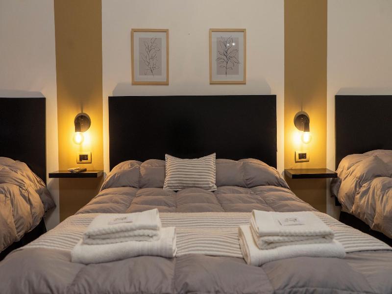 Hotel Del Tren image