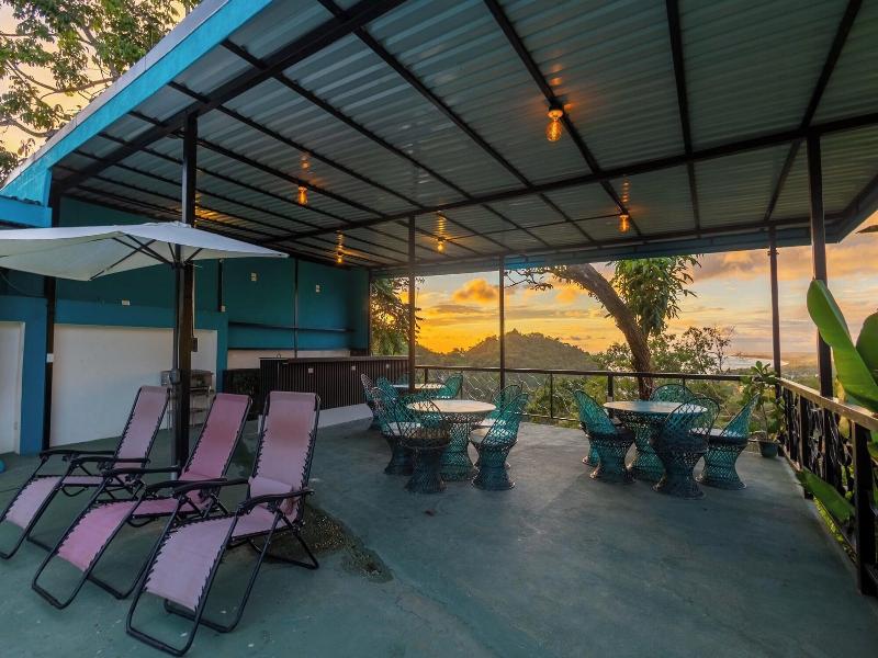 Vista Del Pacifico Boutique Hotel image
