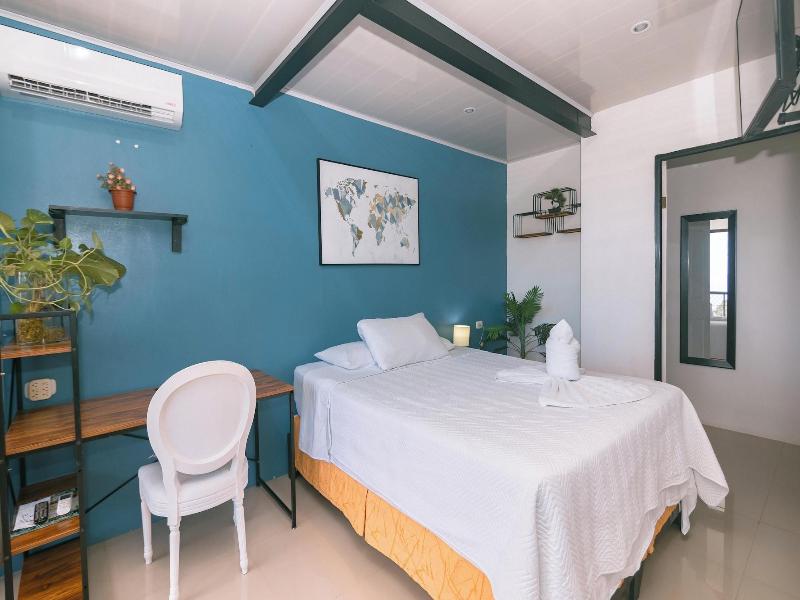 Vista Del Pacifico Boutique Hotel image