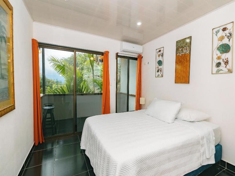 Vista Del Pacifico Boutique Hotel image