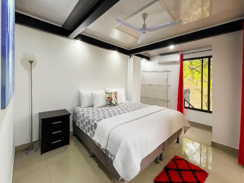 Vista Del Pacifico Boutique Hotel image