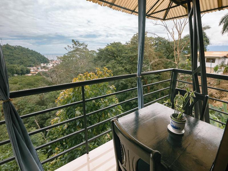 Vista Del Pacifico Boutique Hotel image