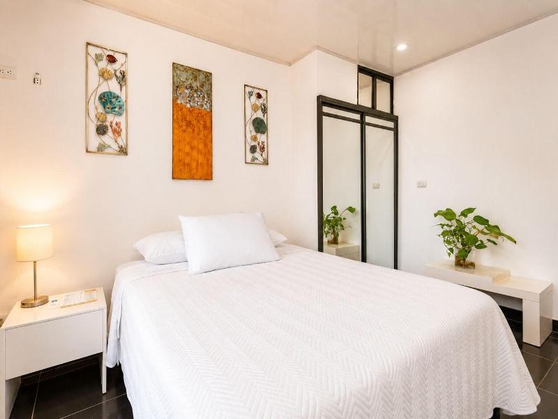 Vista Del Pacifico Boutique Hotel image