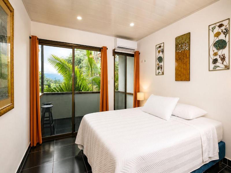 Vista Del Pacifico Boutique Hotel image