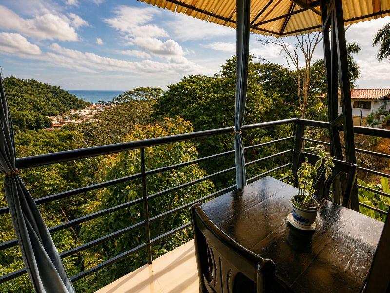 Vista Del Pacifico Boutique Hotel image
