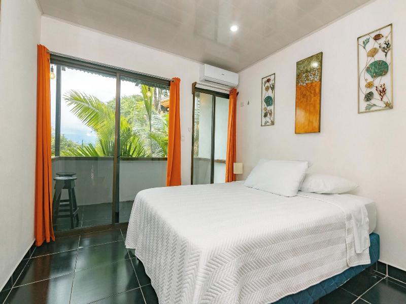 Vista Del Pacifico Boutique Hotel image