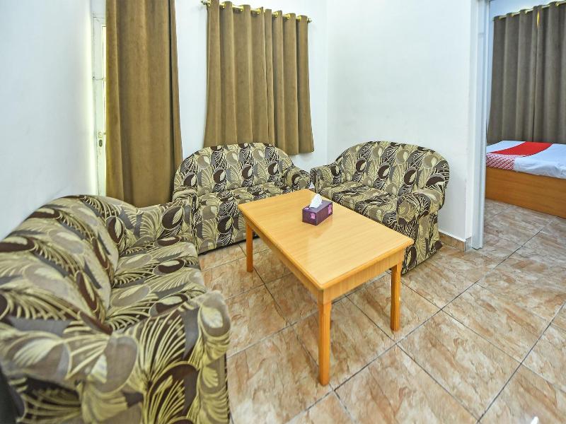 Oyo 140 Al Musafeer Hotel — view
