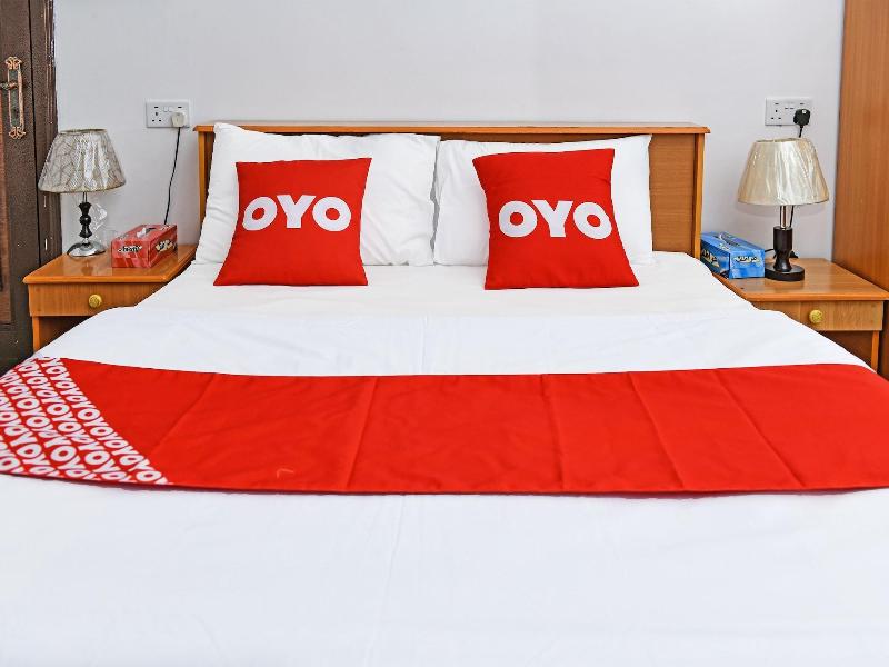 Oyo 140 Al Musafeer Hotel — view
