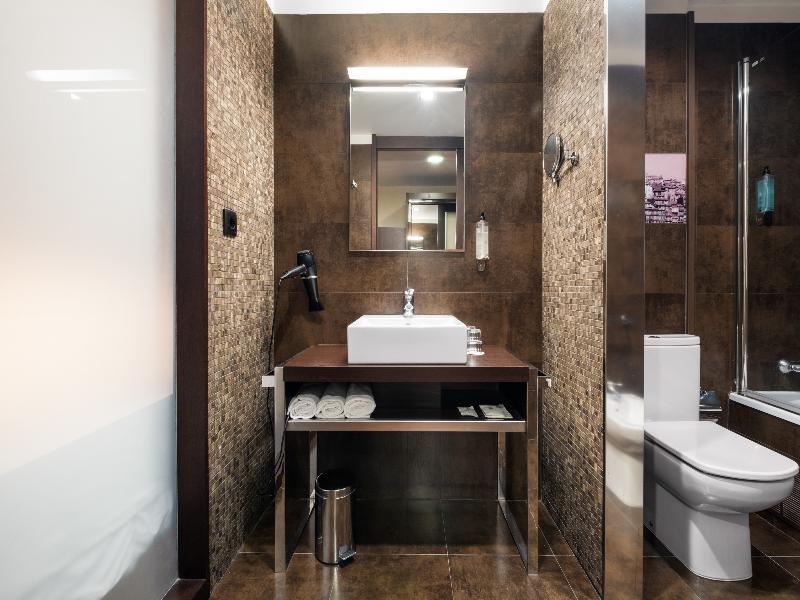 Axis Porto Business & SPA Hotel image