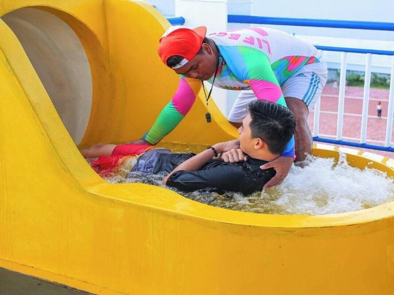 Waterworld Hotel image