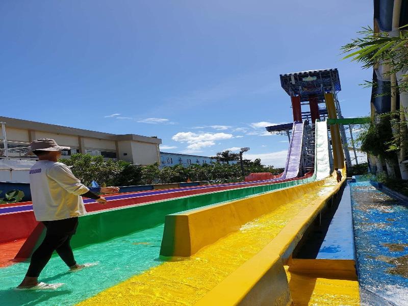 Waterworld Hotel image