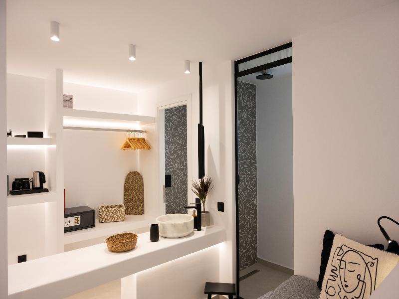 Oliving Mykonos Suites image
