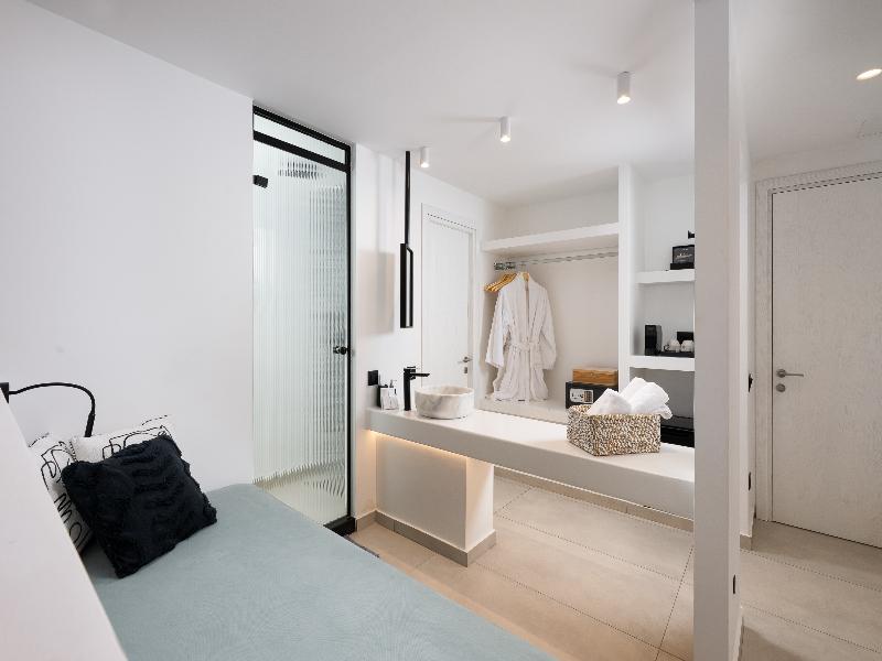 Oliving Mykonos Suites image