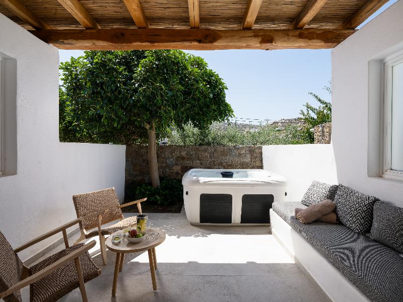 Oliving Mykonos Suites image