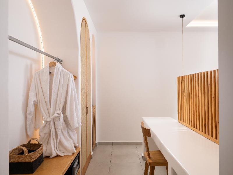 Oliving Mykonos Suites image