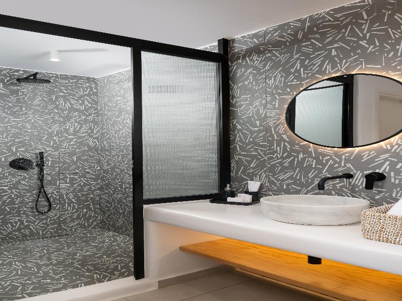 Oliving Mykonos Suites image