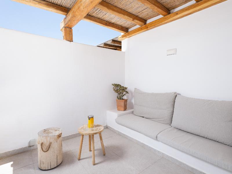 Oliving Mykonos Suites image