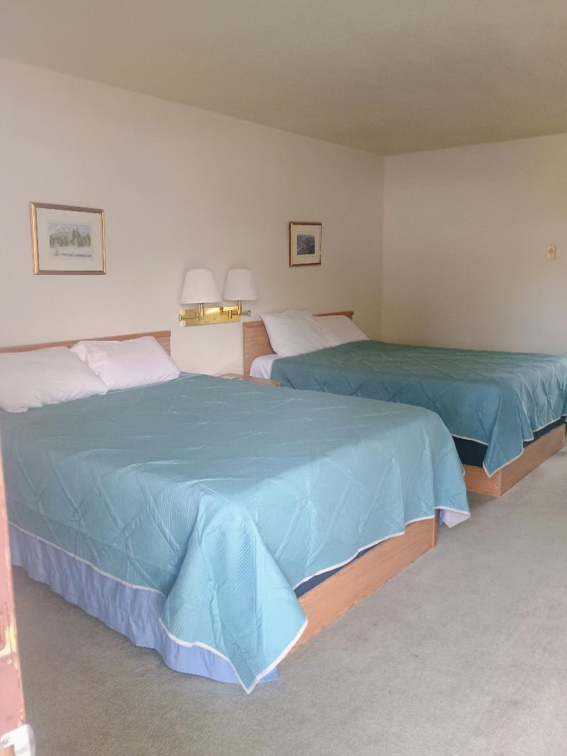 Two Medicine Inn & Resort image 7