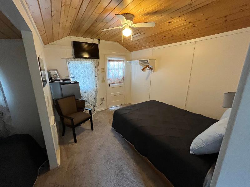 Two Medicine Inn & Resort image
