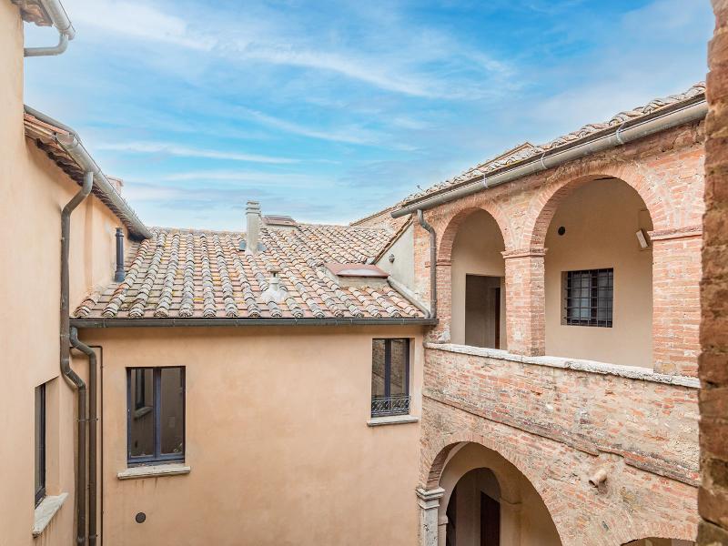 Palazzo Bellarmino image