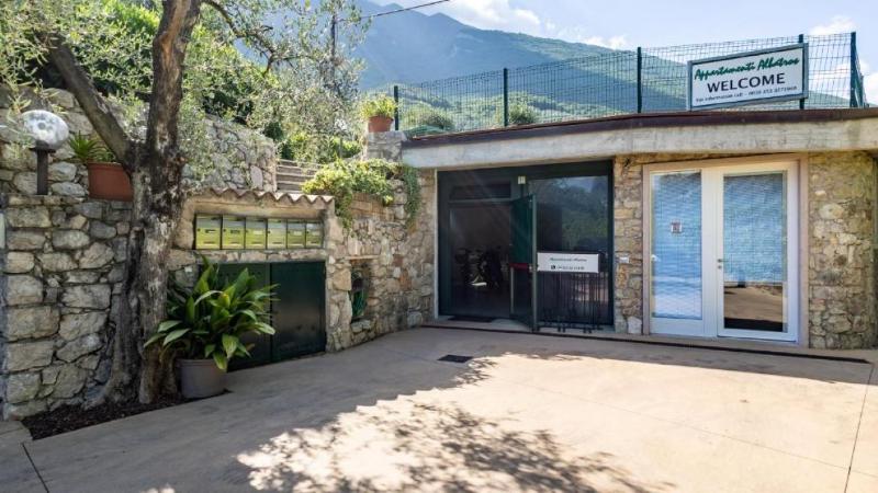 Appartamenti Albatros image