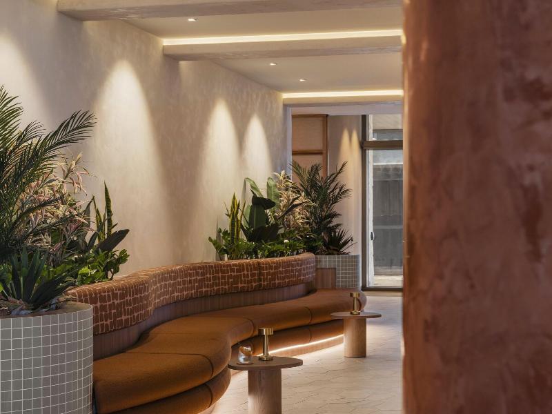 Avani Mooloolaba Beach Hotel image