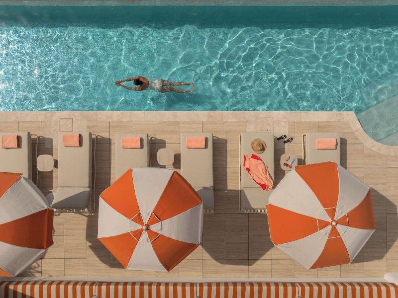 Avani Mooloolaba Beach Hotel image