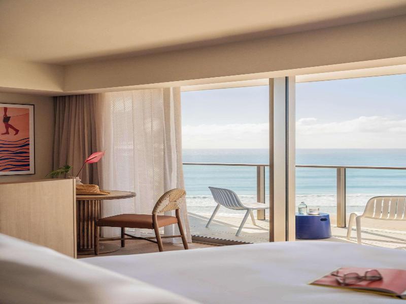 Avani Mooloolaba Beach Hotel image