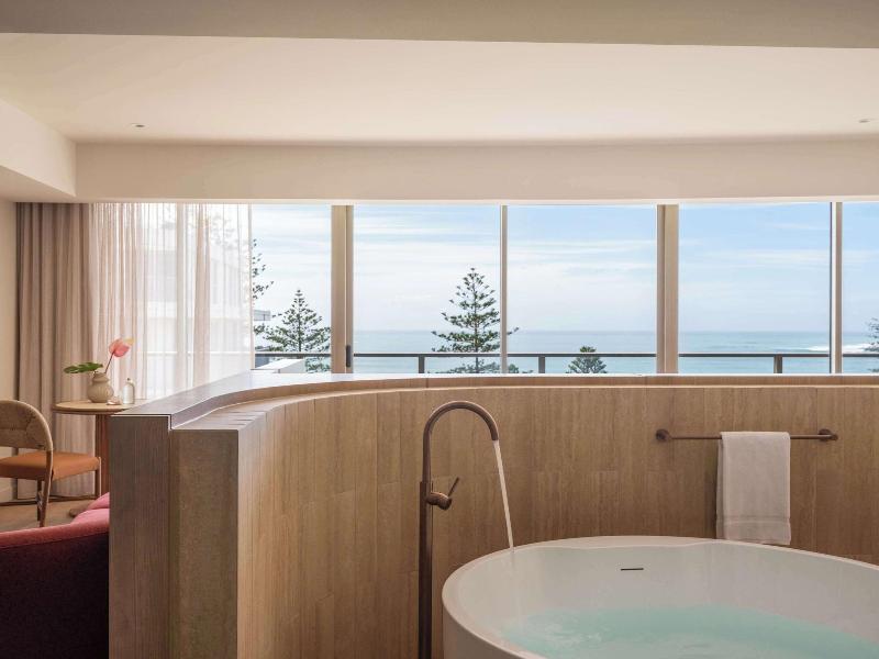 Avani Mooloolaba Beach Hotel image