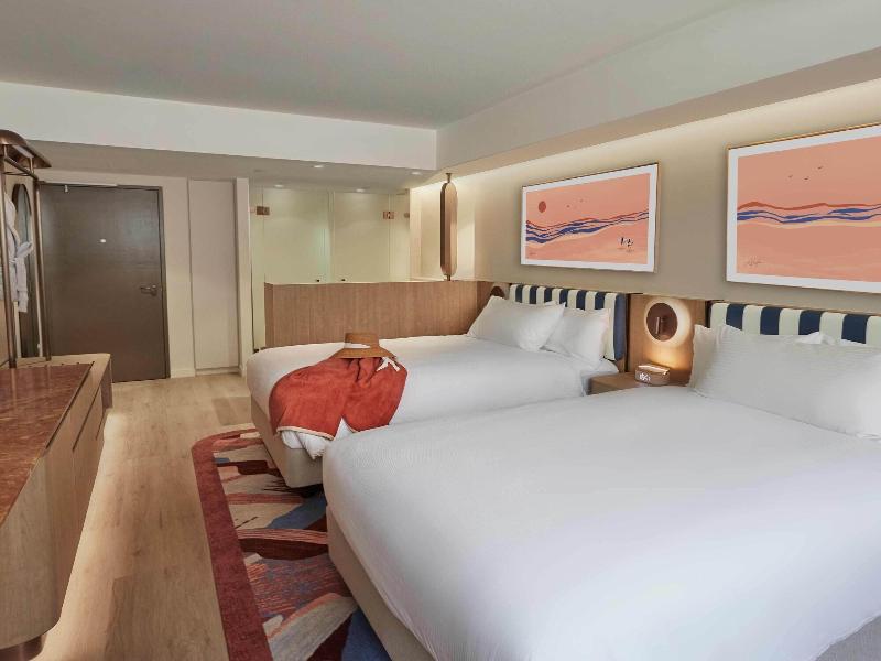 Avani Mooloolaba Beach Hotel image