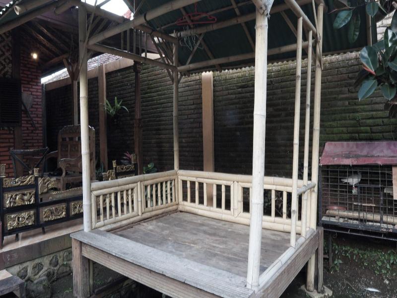 Hotel O Holy Homestaynearwisata Kopi Desa Tamans image