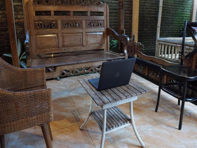 Hotel O Holy Homestaynearwisata Kopi Desa Tamans image