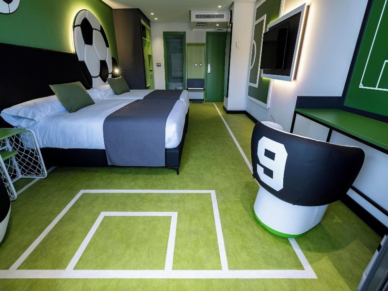 Magic Sports Hotel image
