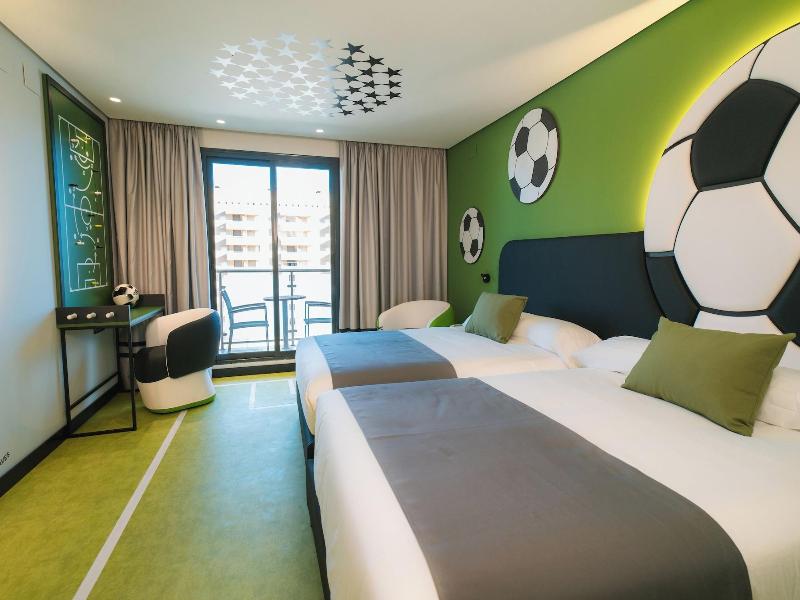 Magic Sports Hotel image