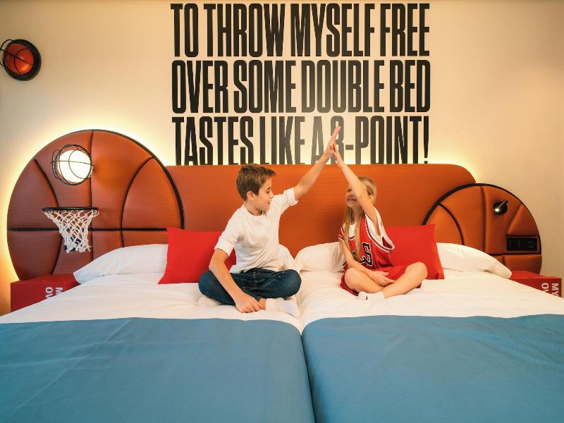 Magic Sports Hotel image